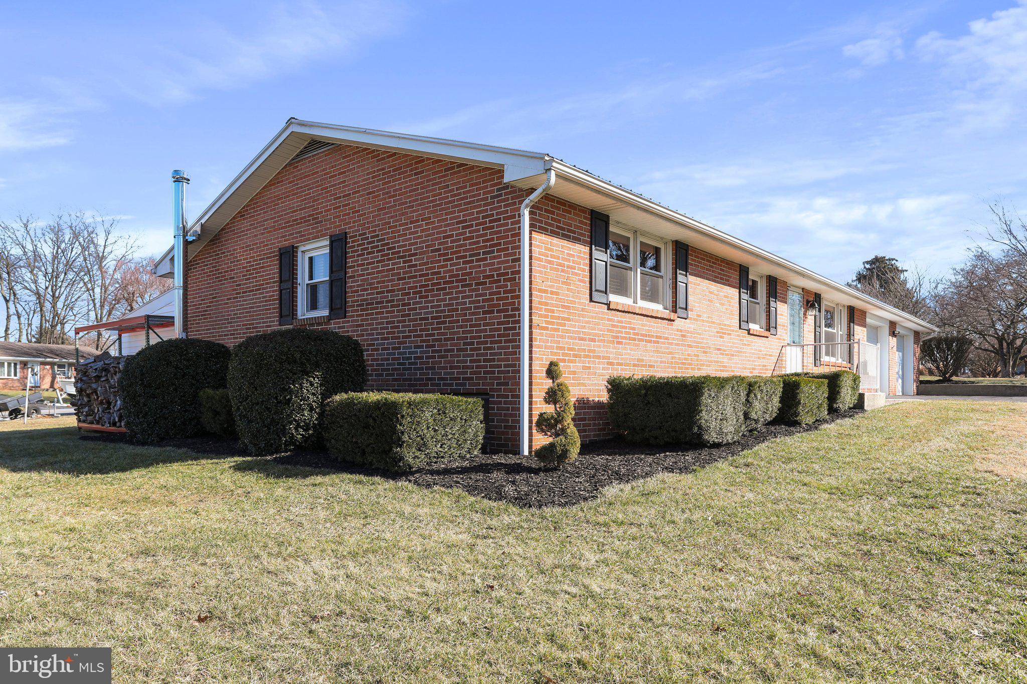 17 BLUE SPRUCE CIRCLE