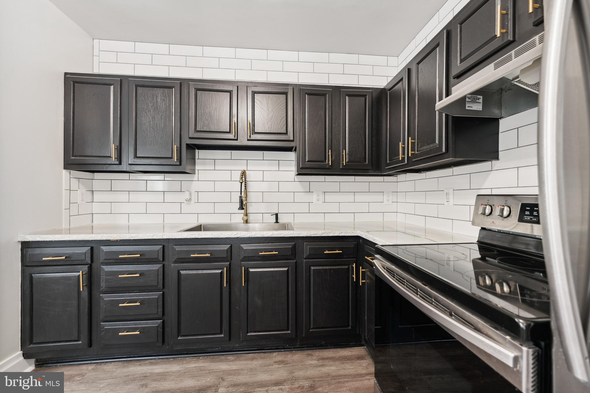 127 N N LOCUST STREET
