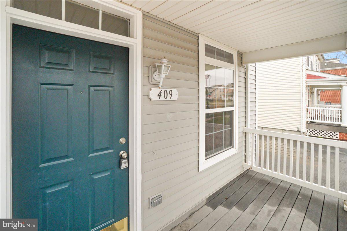 409 GANDY DANCER COURT