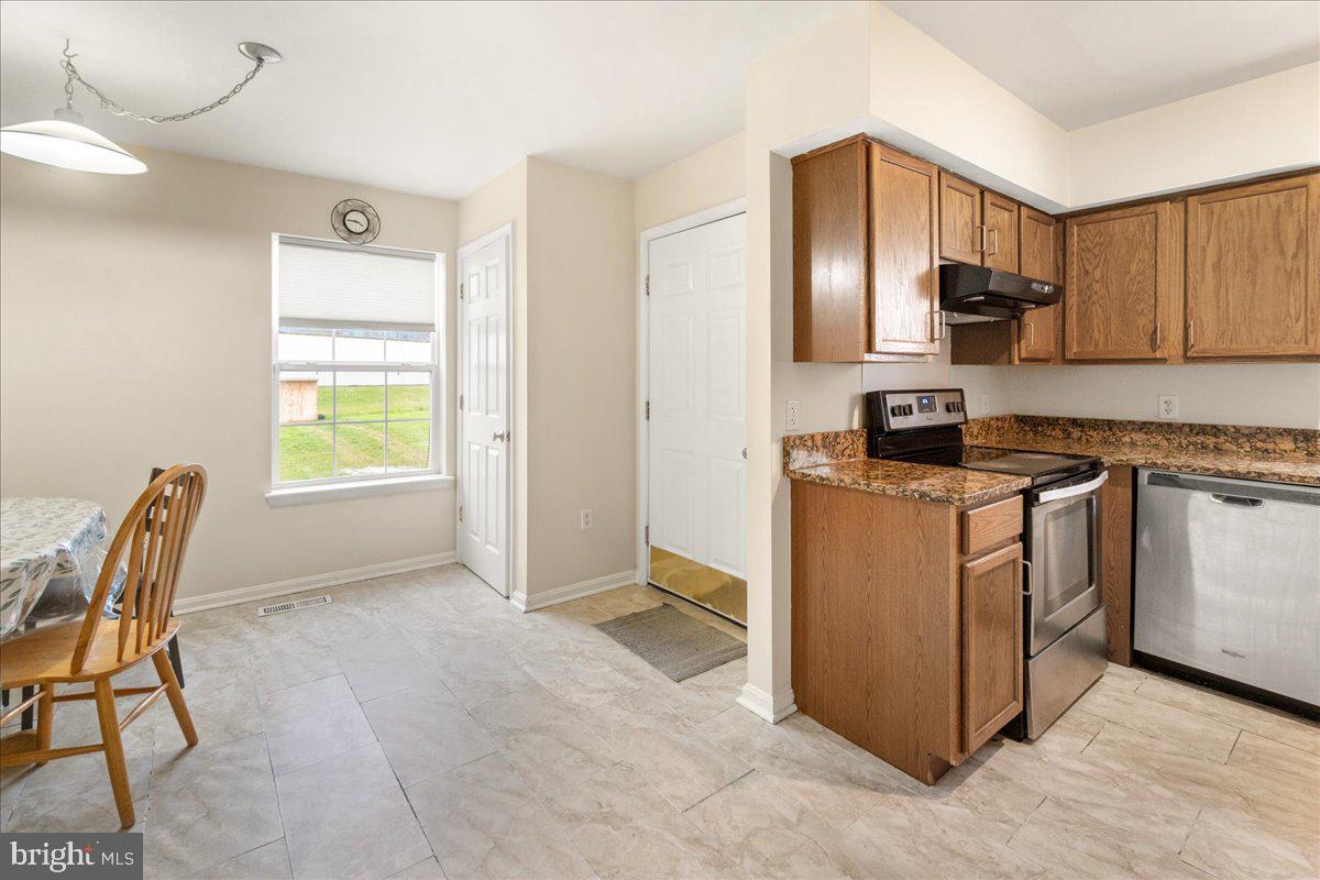 409 GANDY DANCER COURT