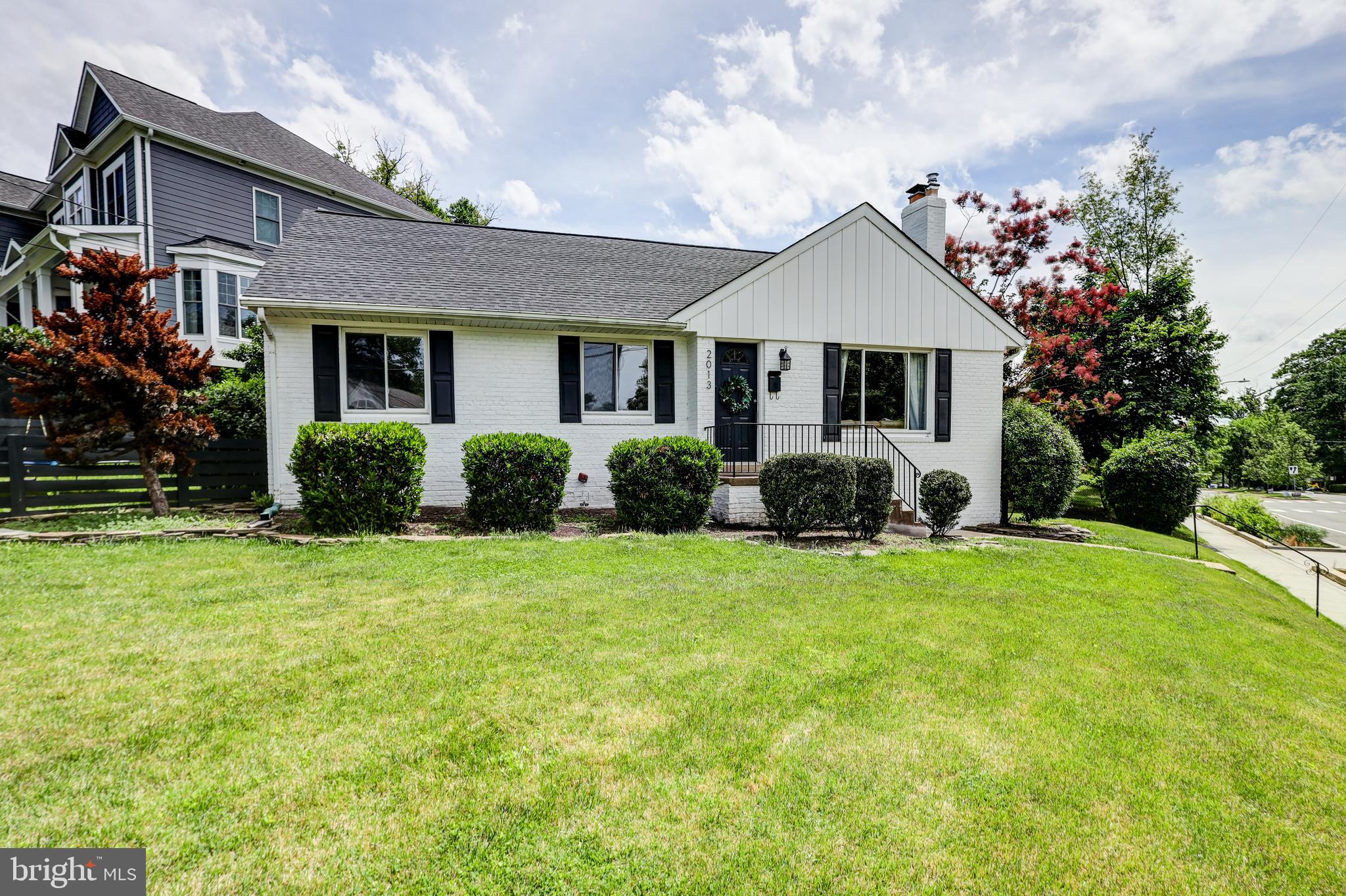 2013 PATRICK HENRY DRIVE