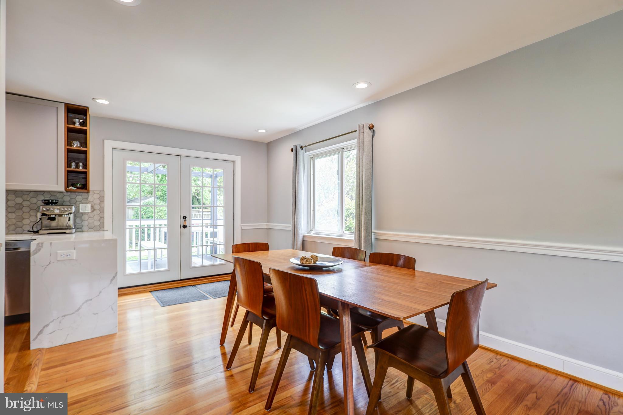 2013 PATRICK HENRY DRIVE