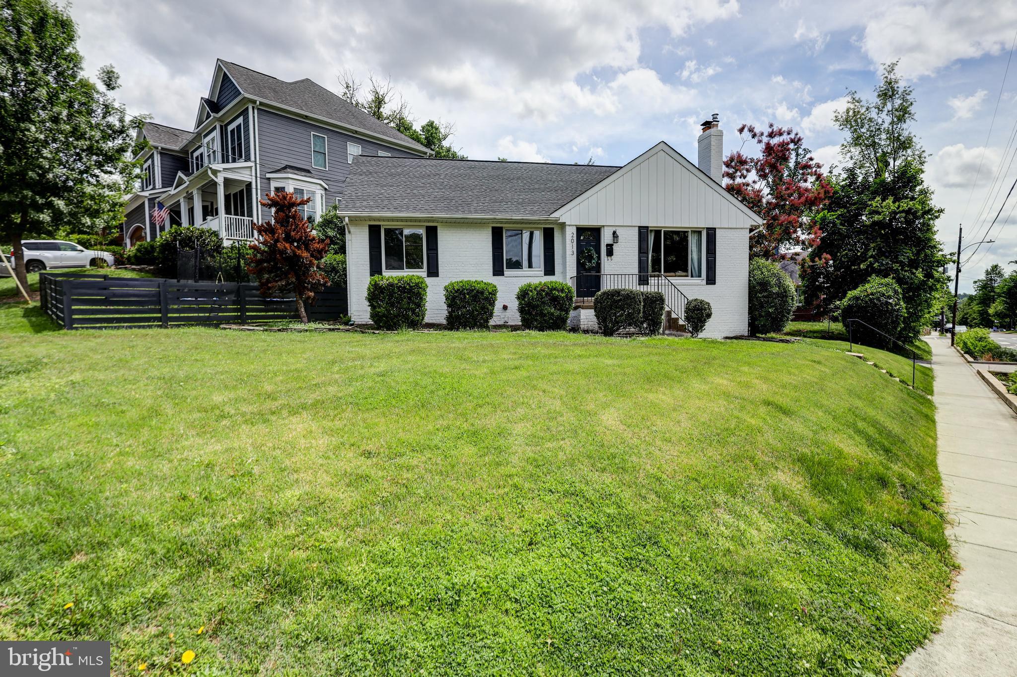 2013 PATRICK HENRY DRIVE