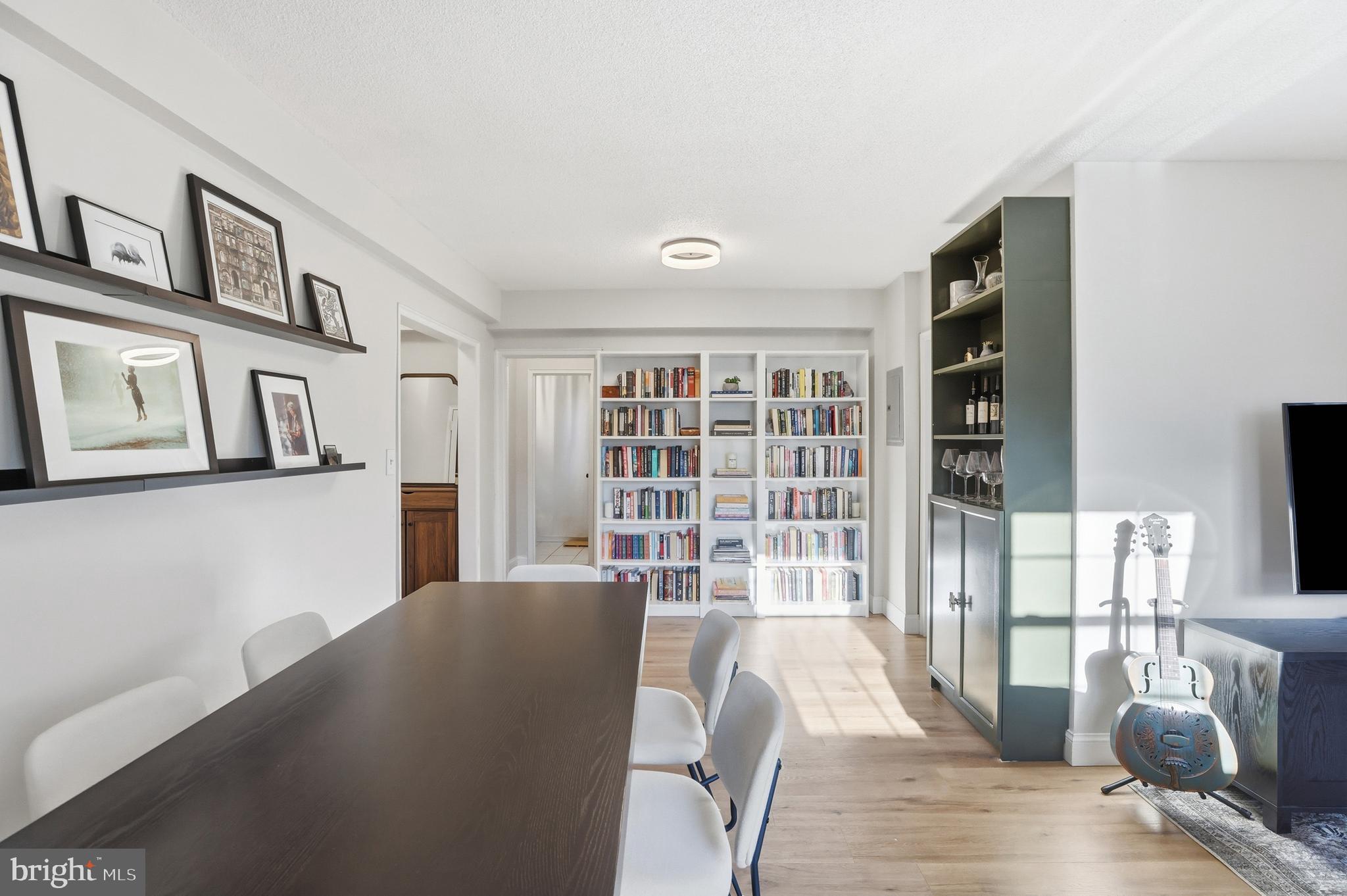 4360 N PERSHING DRIVE 43603