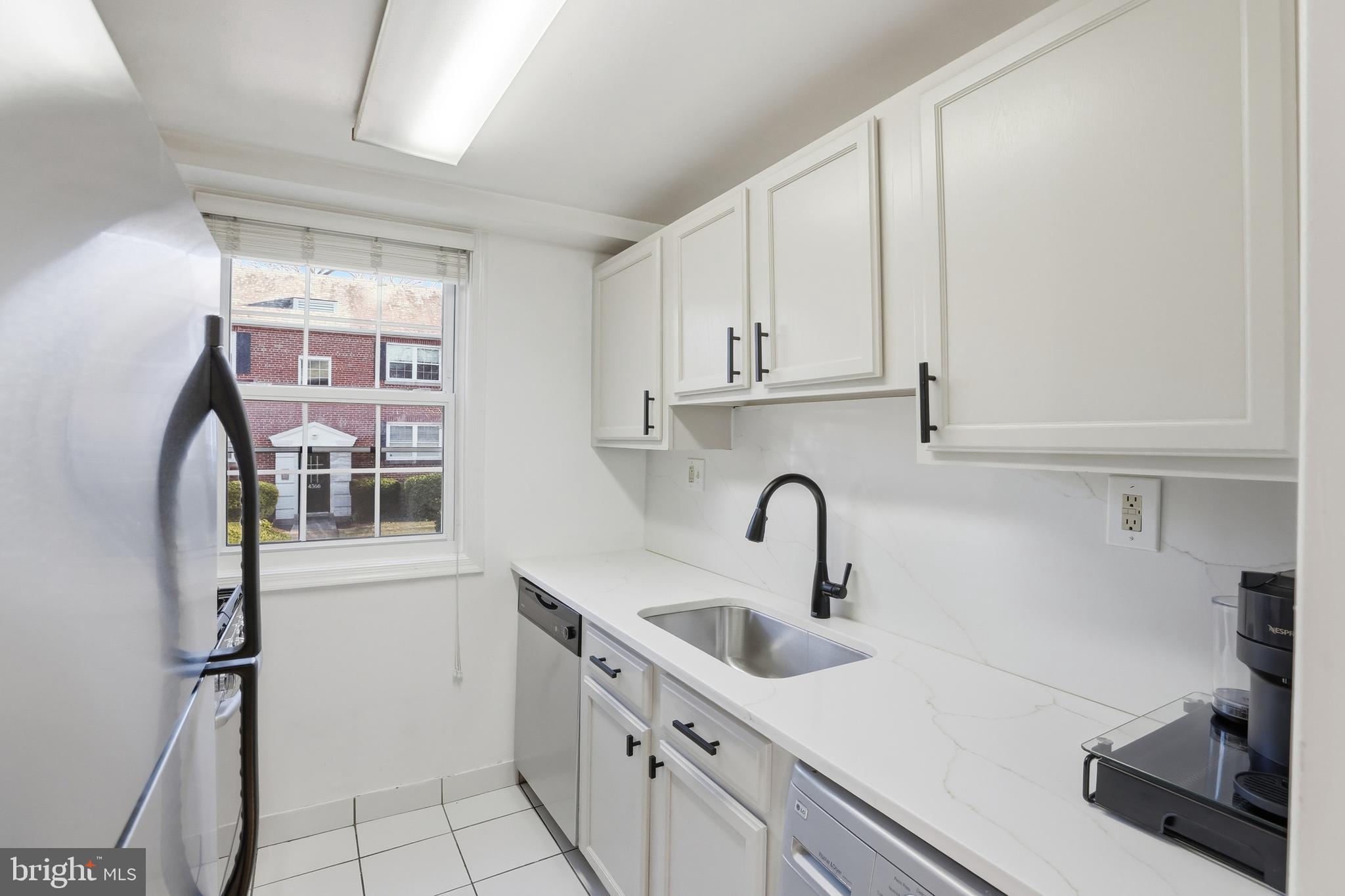 4360 N PERSHING DRIVE 43603