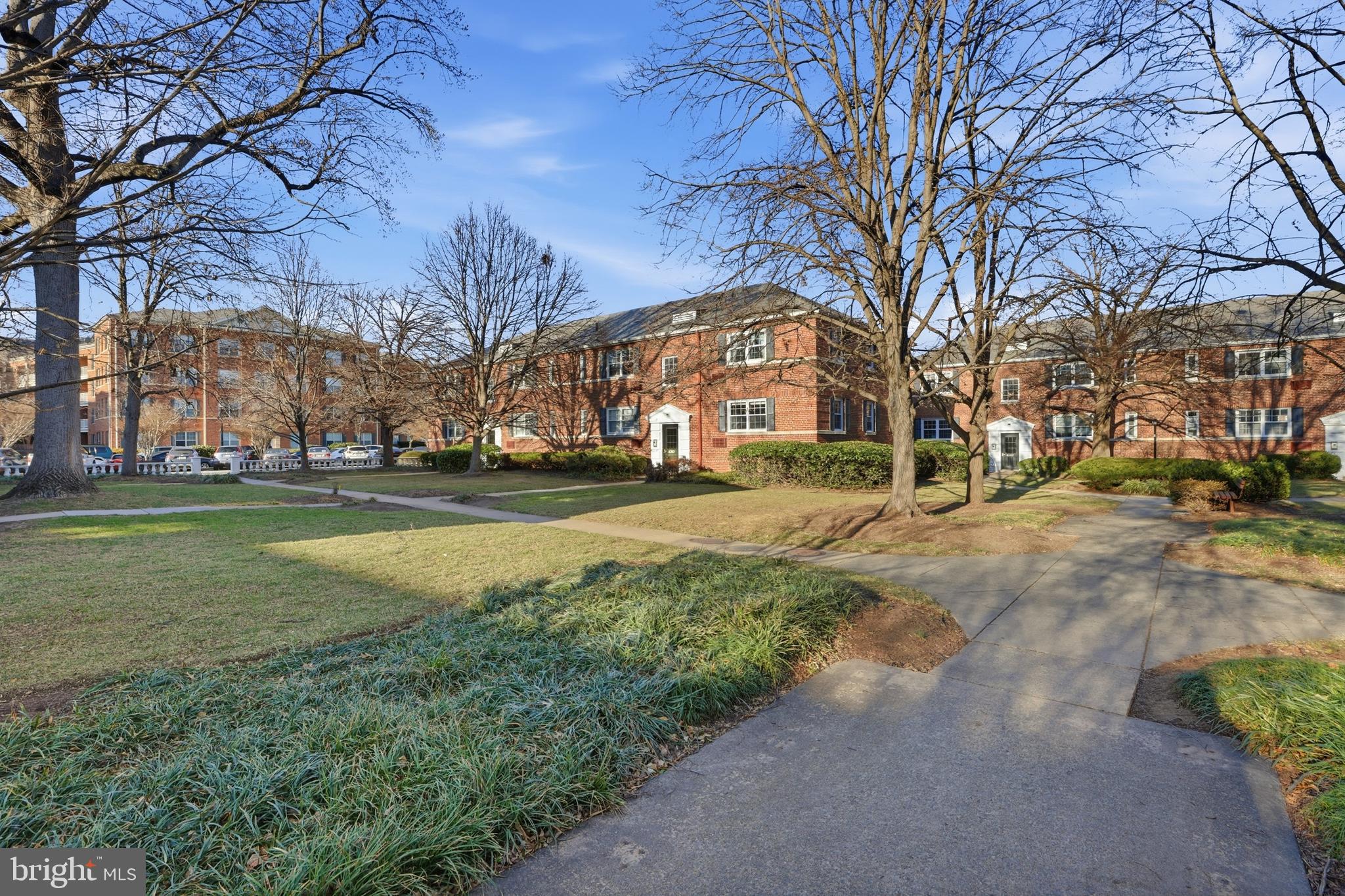 4360 N PERSHING DRIVE 43603