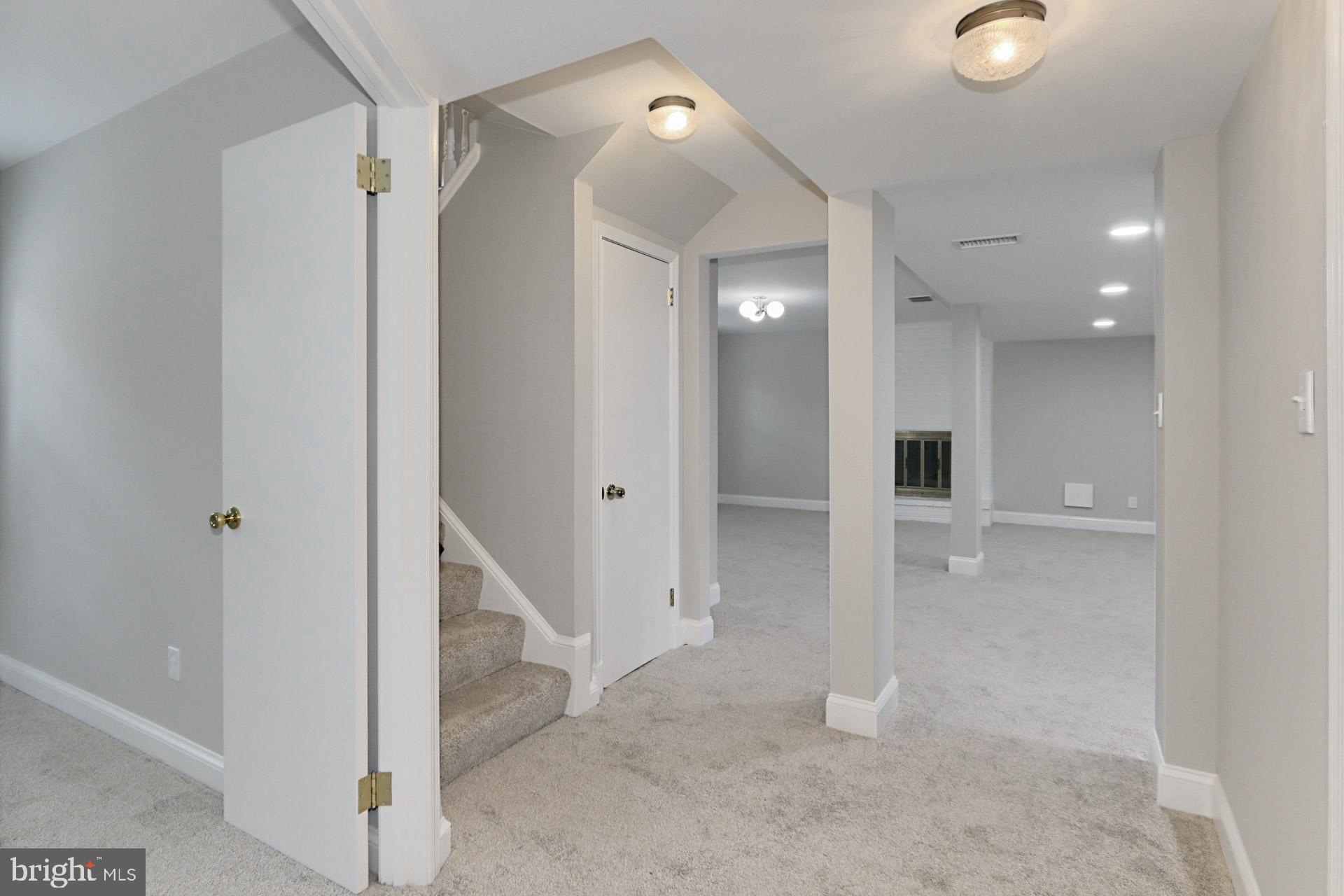 311 LAMOND PLACE