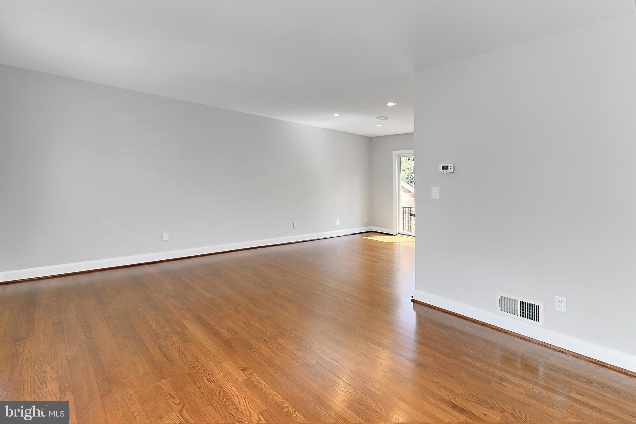 311 LAMOND PLACE