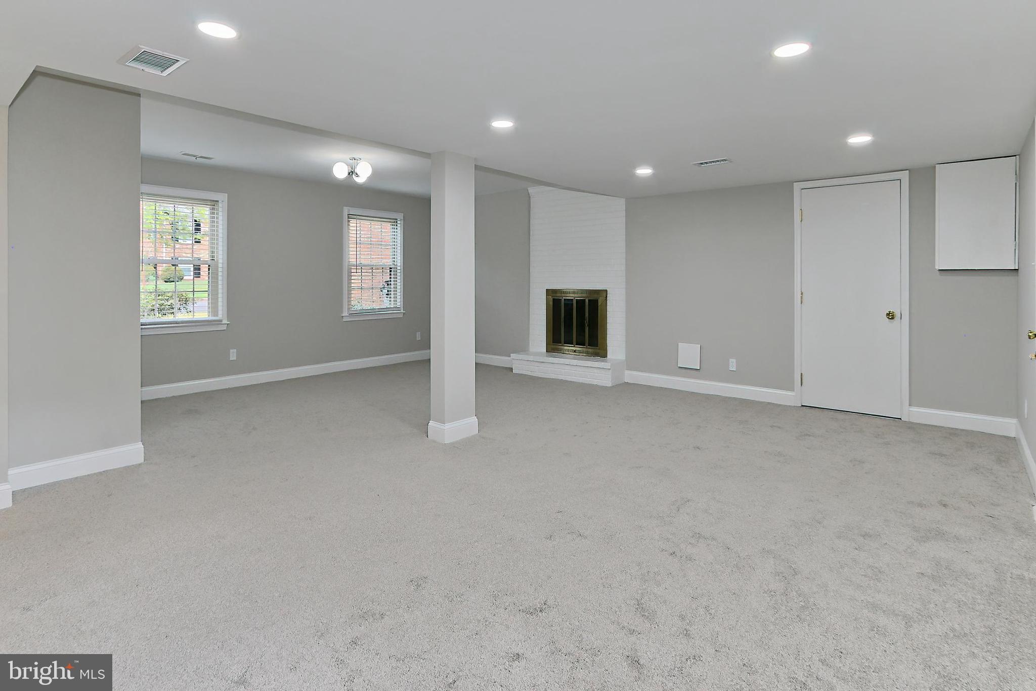 311 LAMOND PLACE