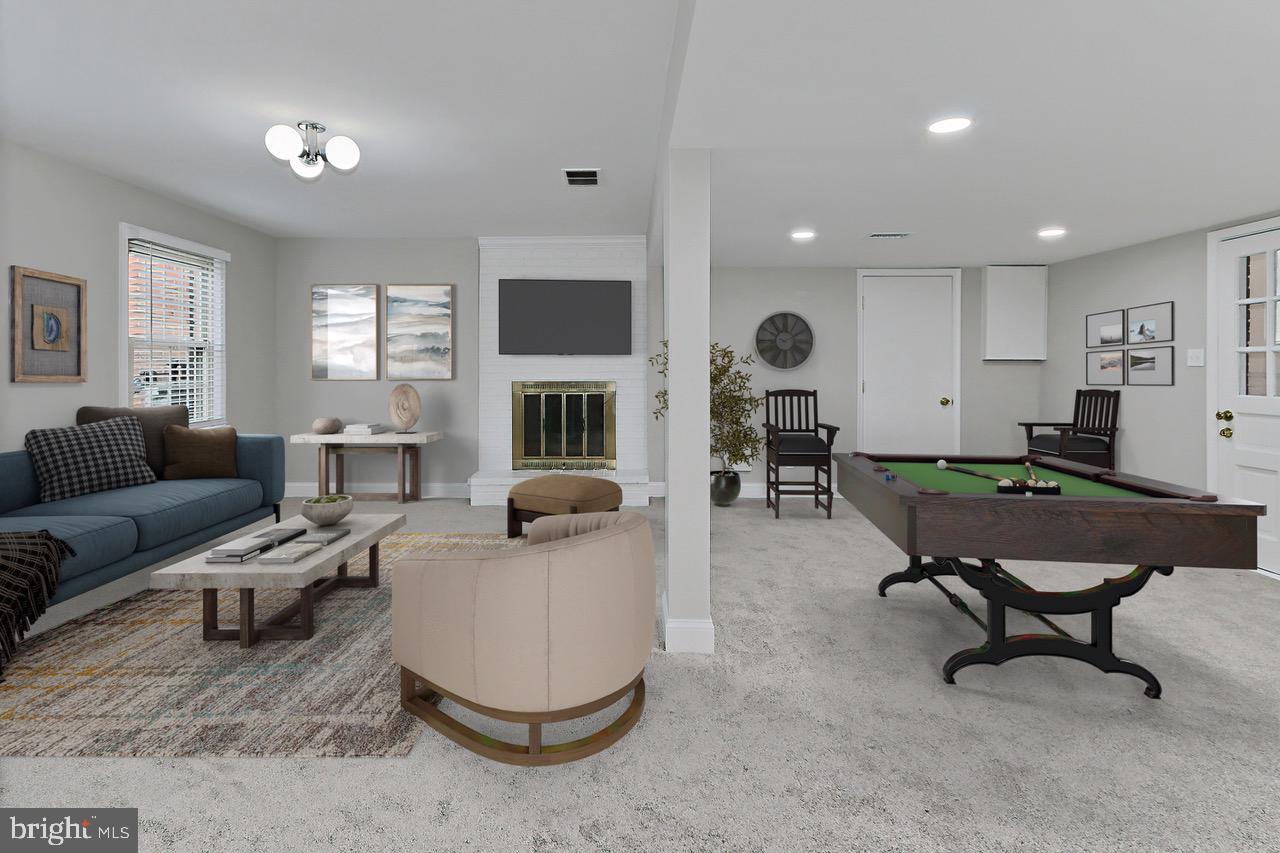 311 LAMOND PLACE