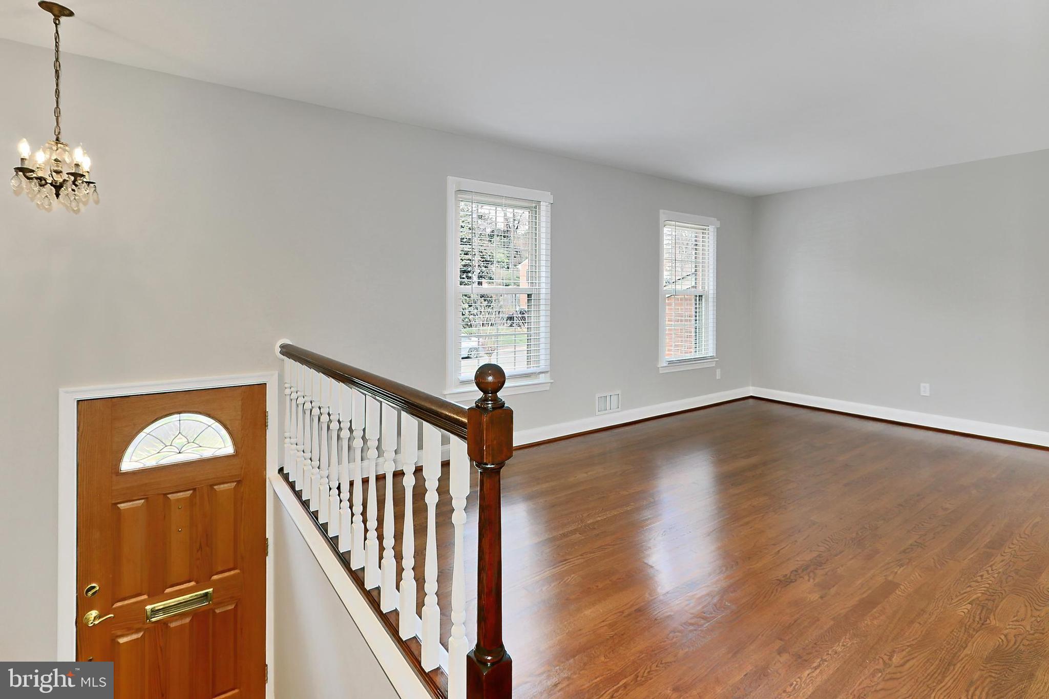 311 LAMOND PLACE