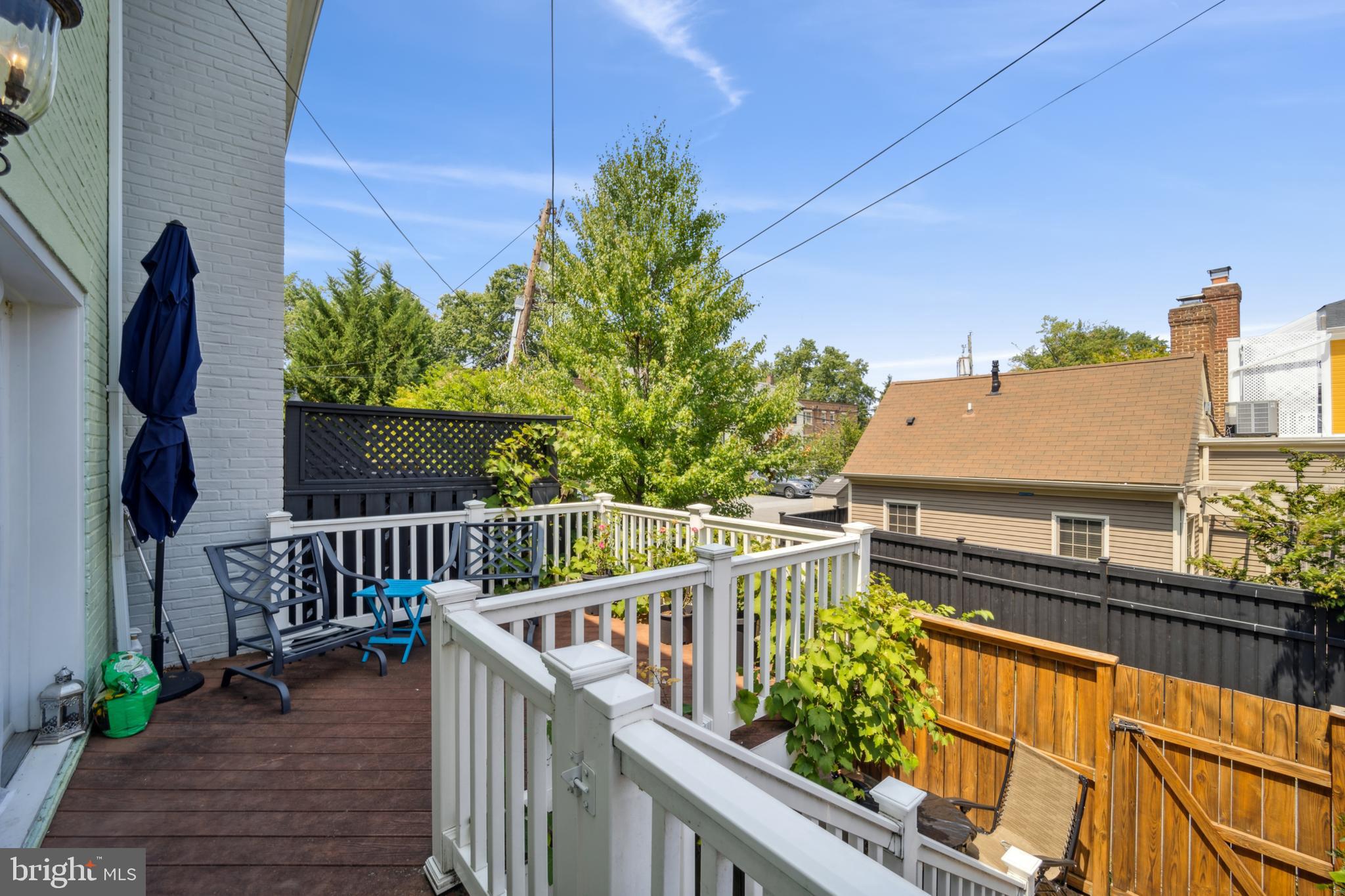807 GREEN STREET