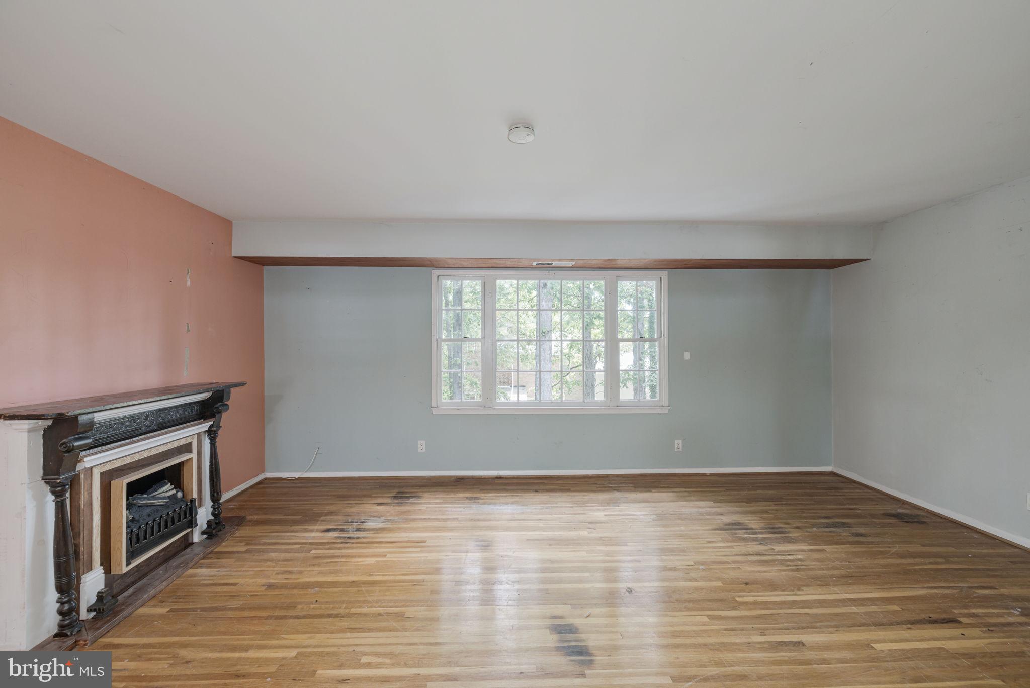 6623 BURLINGTON PLACE 6623