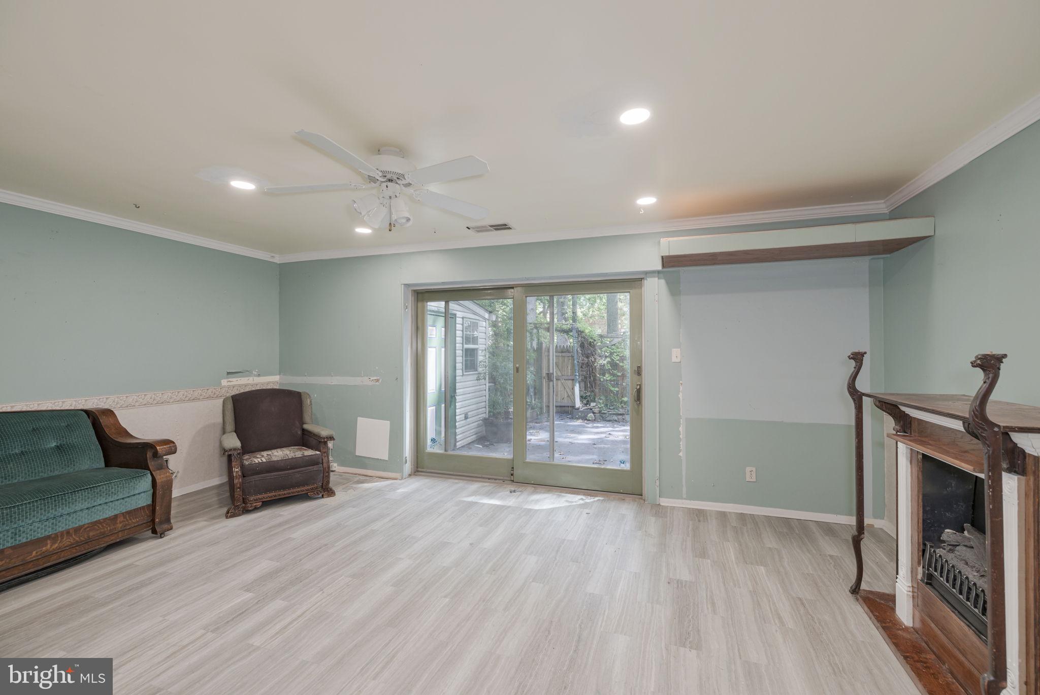 6623 BURLINGTON PLACE 6623