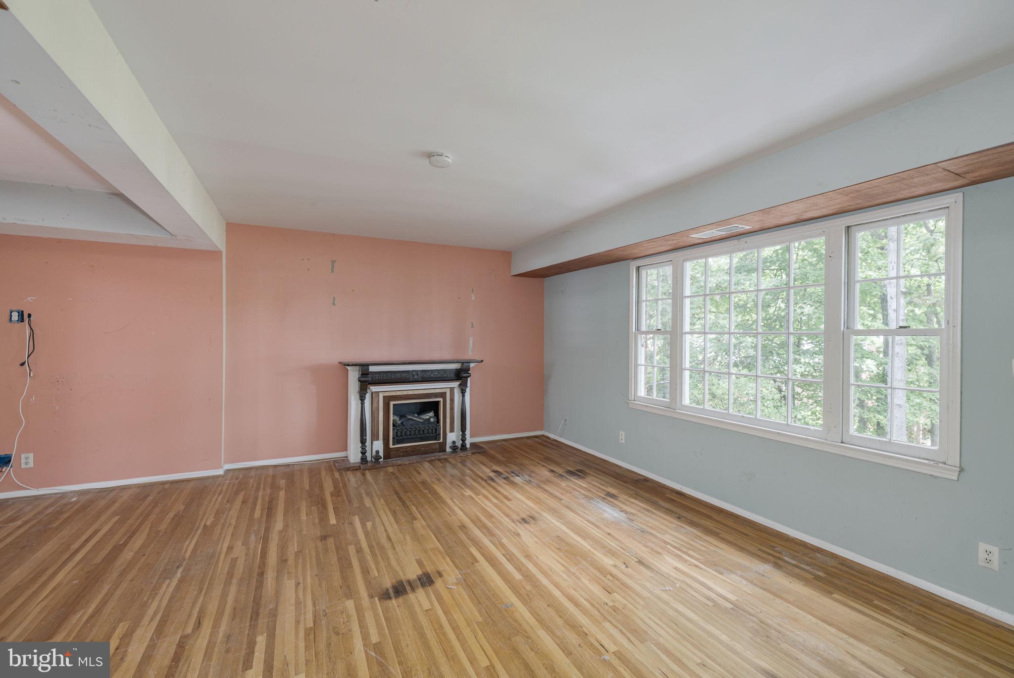 6623 BURLINGTON PLACE 6623
