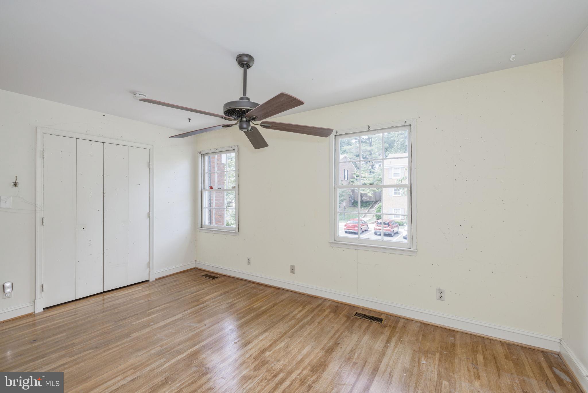 6623 BURLINGTON PLACE 6623