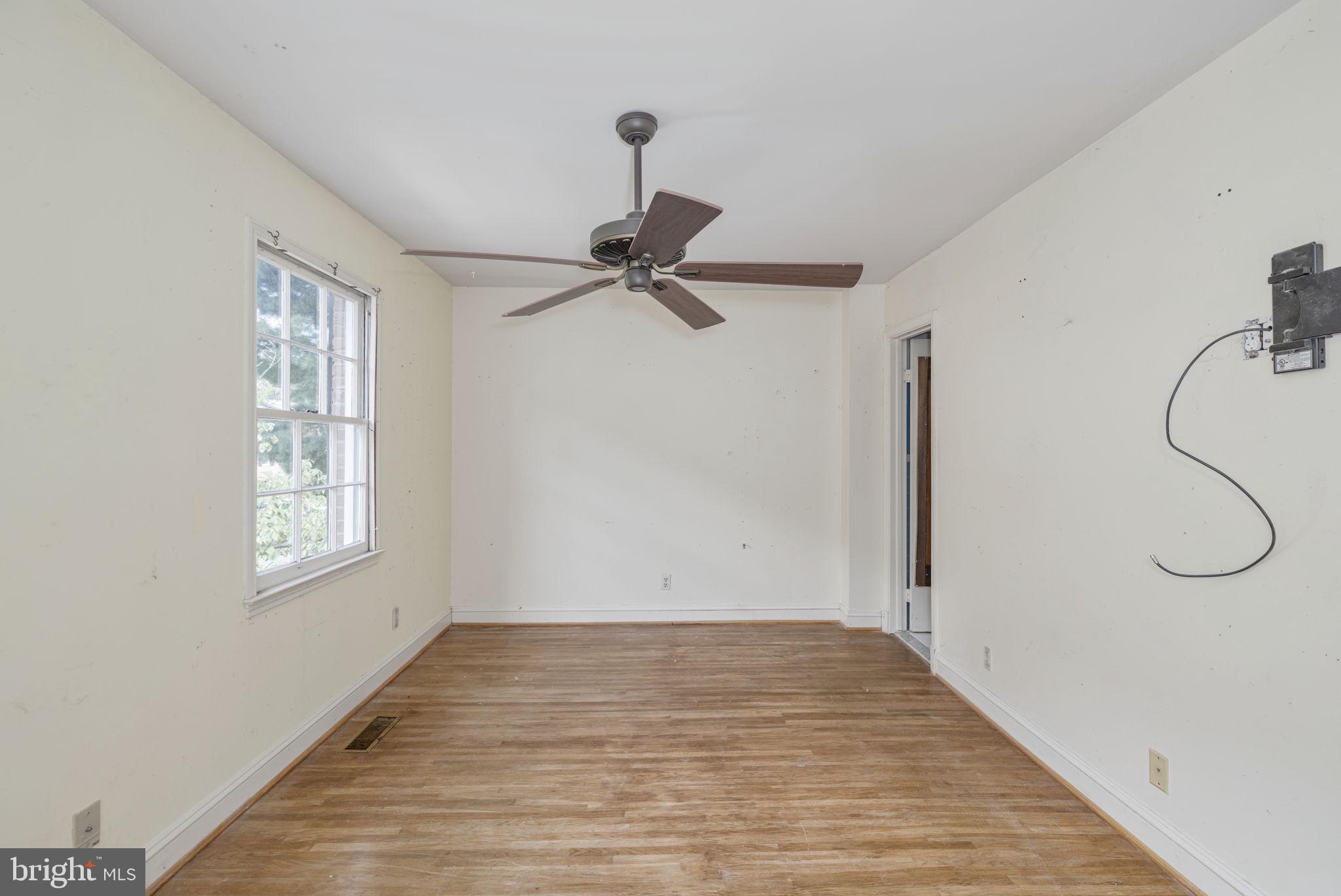 6623 BURLINGTON PLACE 6623