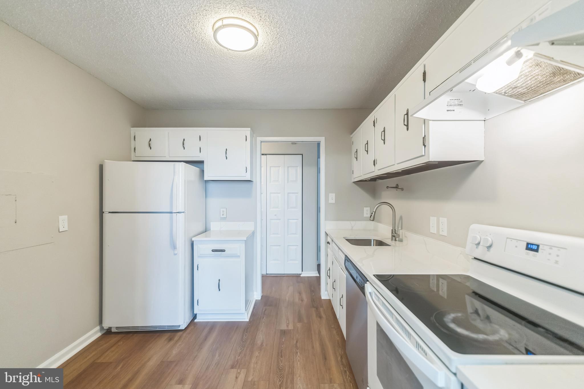 2311 PIMMIT DRIVE 1018