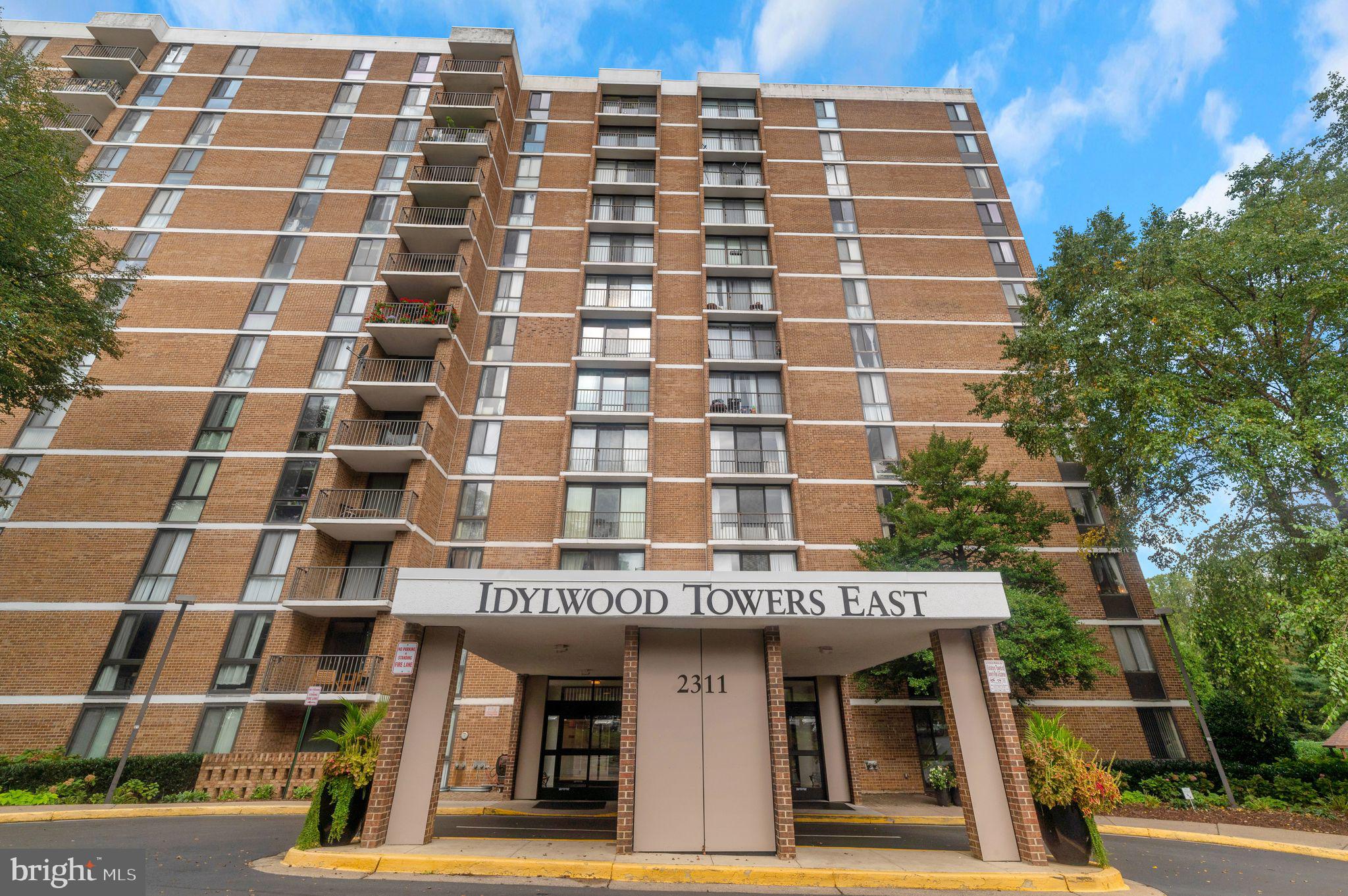 2311 PIMMIT DRIVE 1018