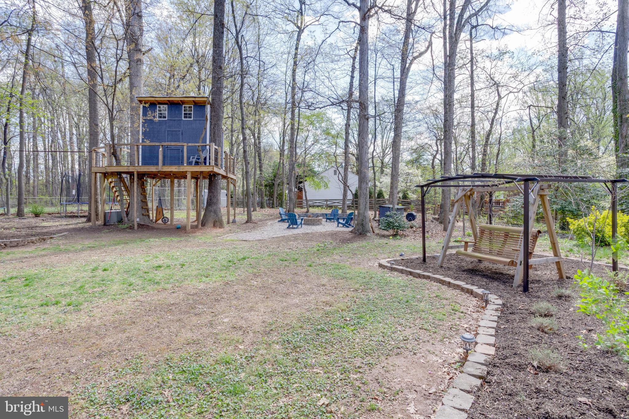 5105 SUMMIT DRIVE