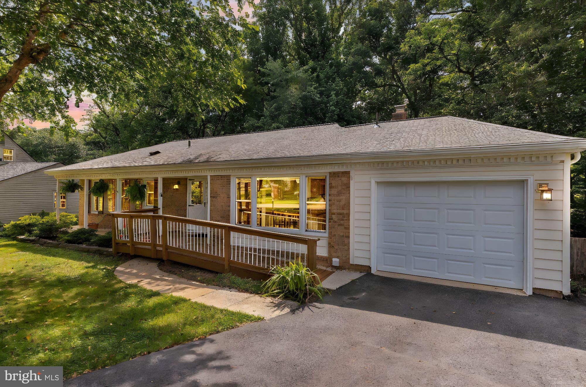 8006 ROCKWOOD COURT