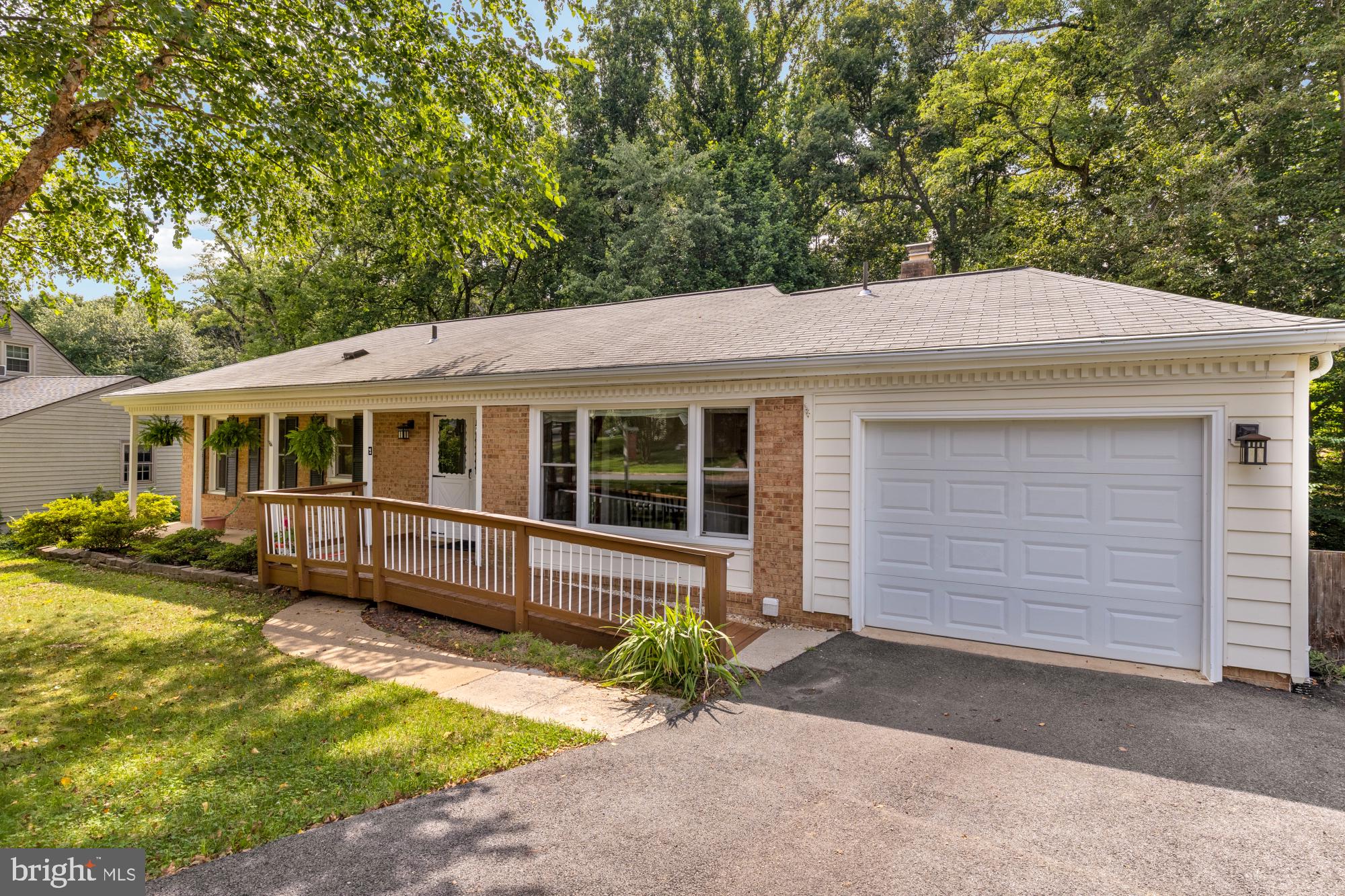 8006 ROCKWOOD COURT