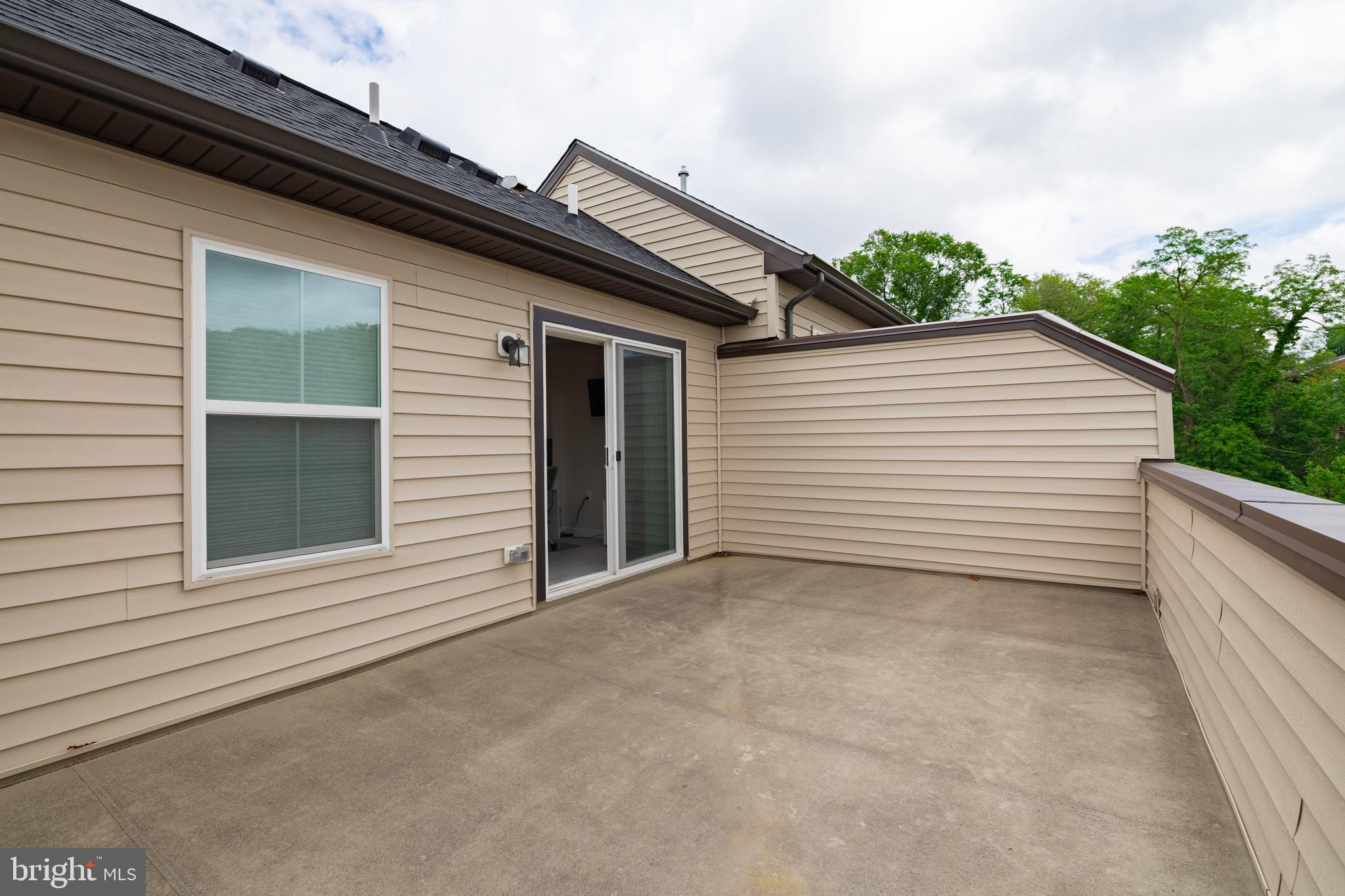 7207 MOUNTAINEER DRIVE