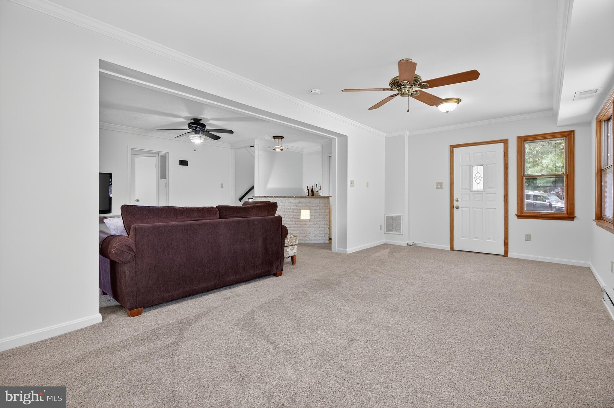 5511 GWYN PLACE