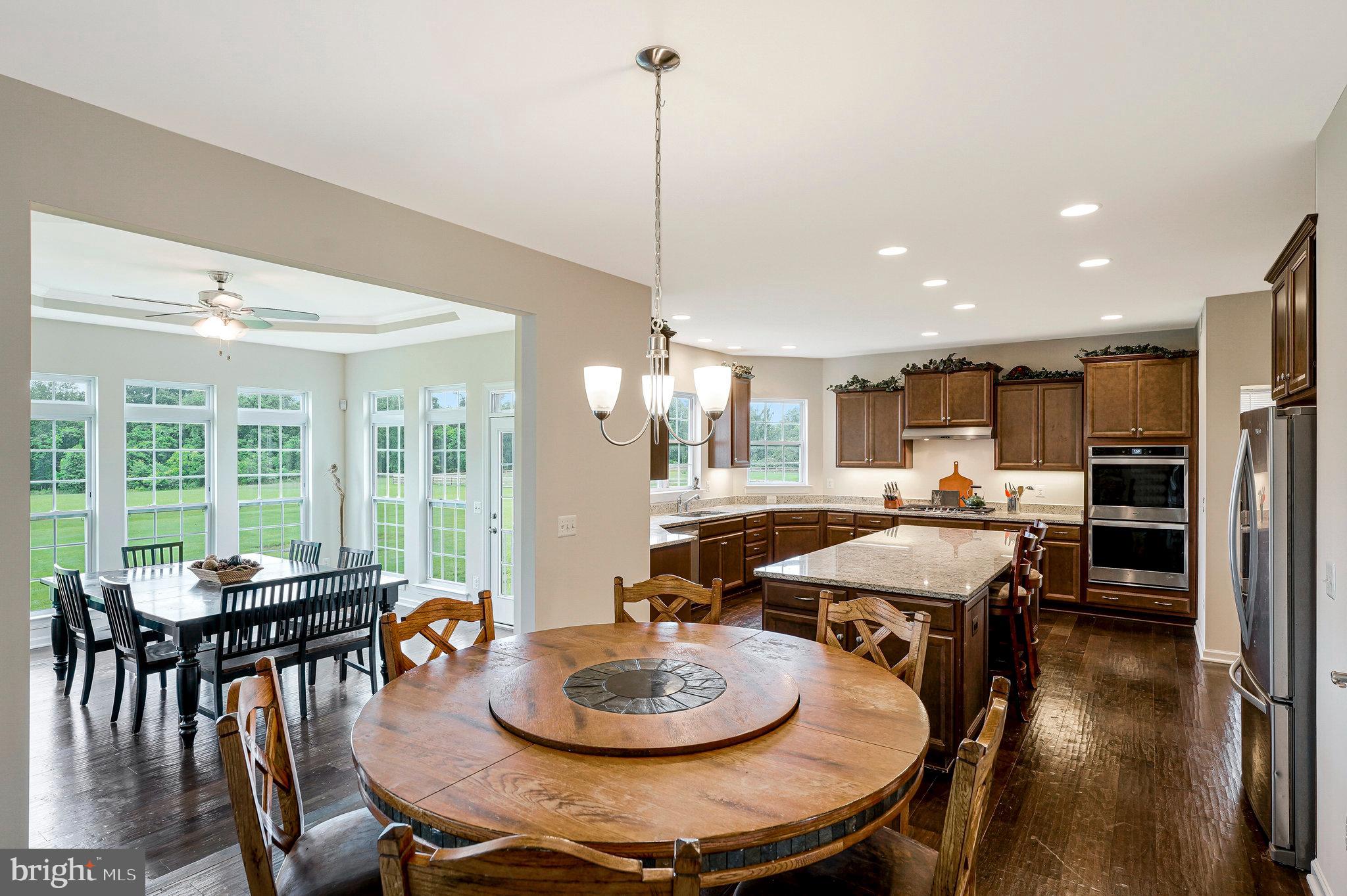 42506 BLACK TALON COURT