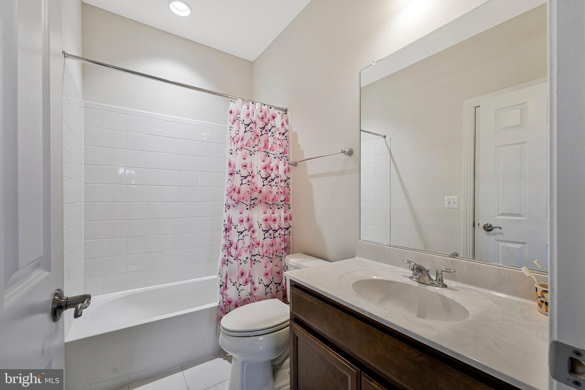 42506 BLACK TALON COURT