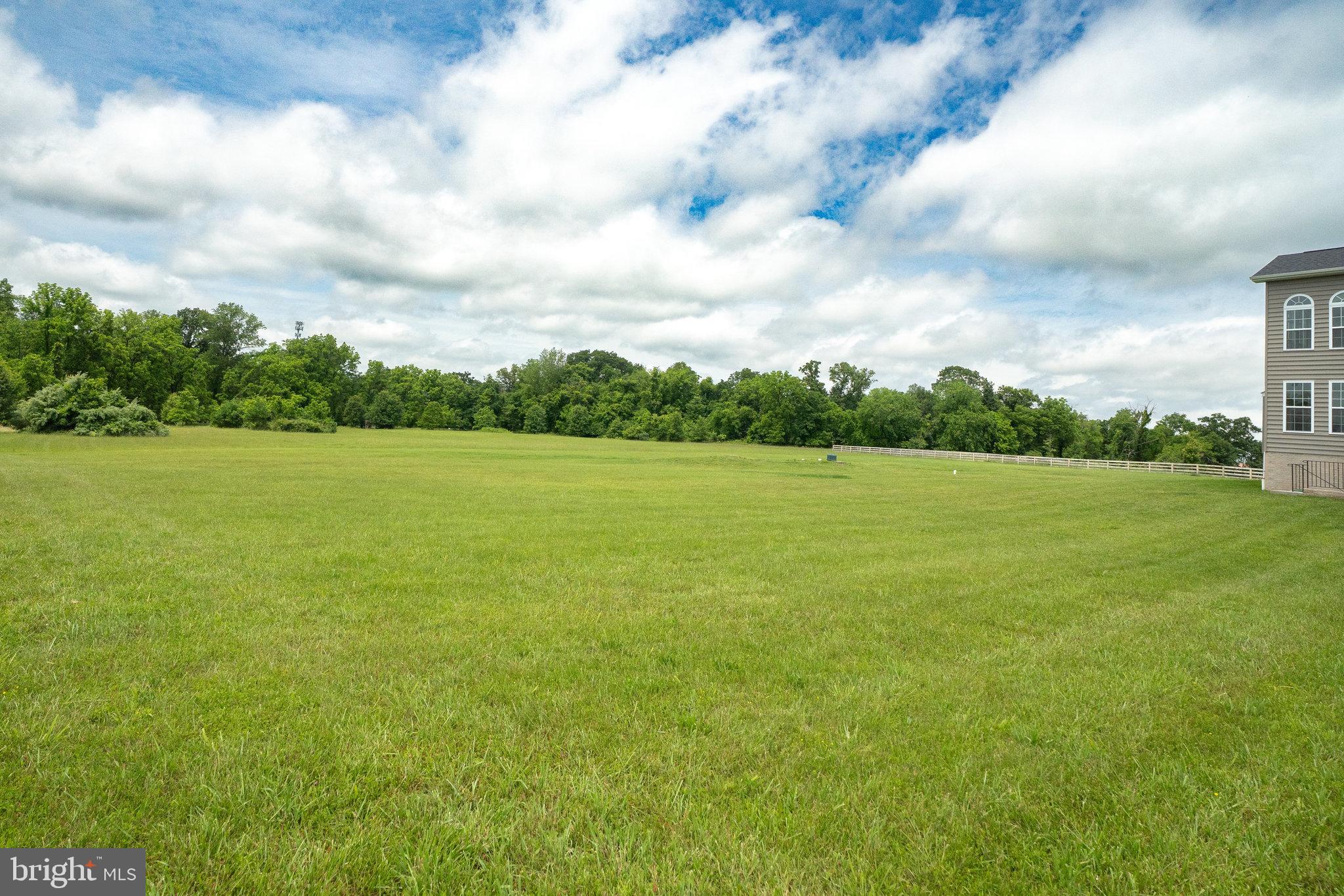 42506 BLACK TALON COURT