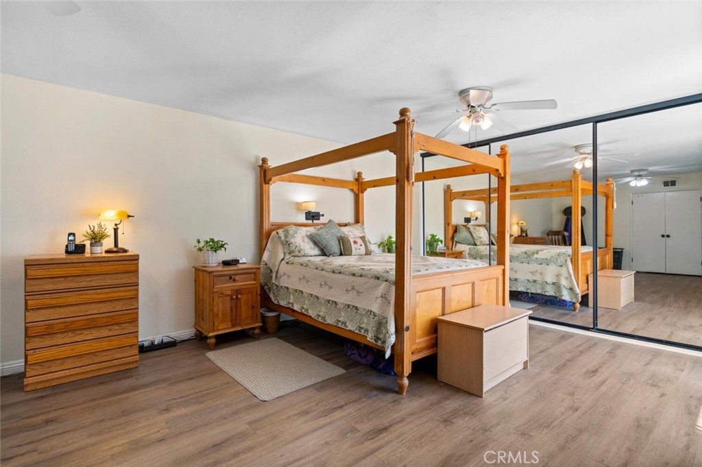 10392 Oakhaven Drive