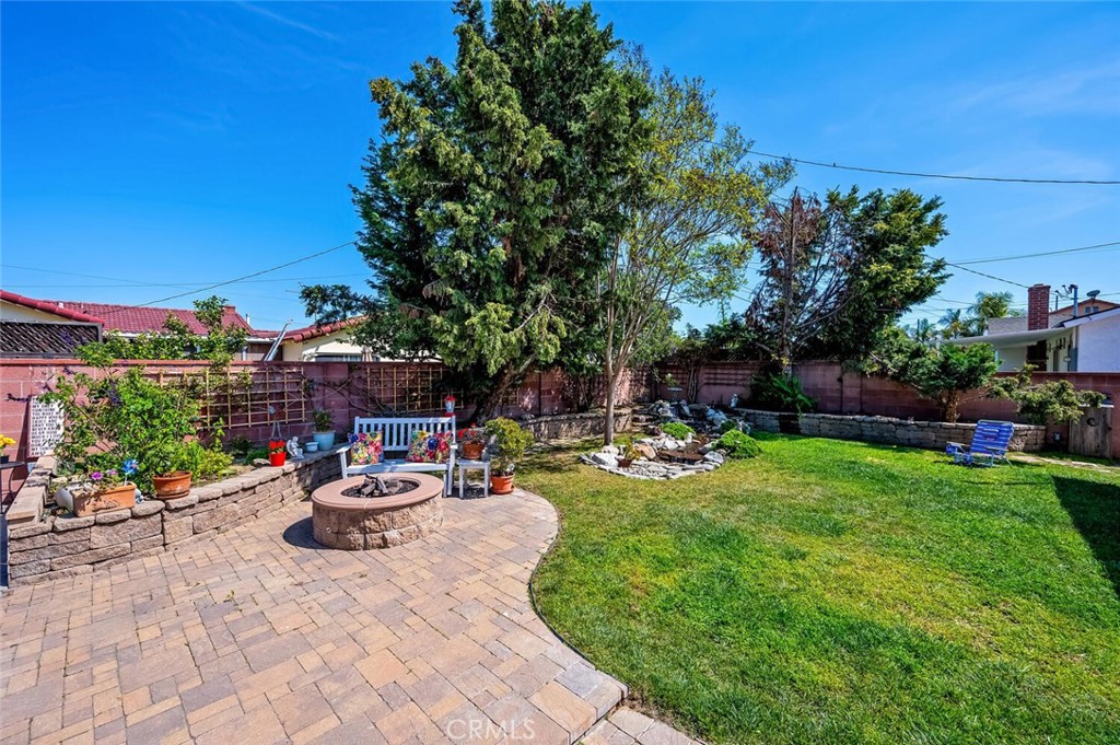 10392 Oakhaven Drive