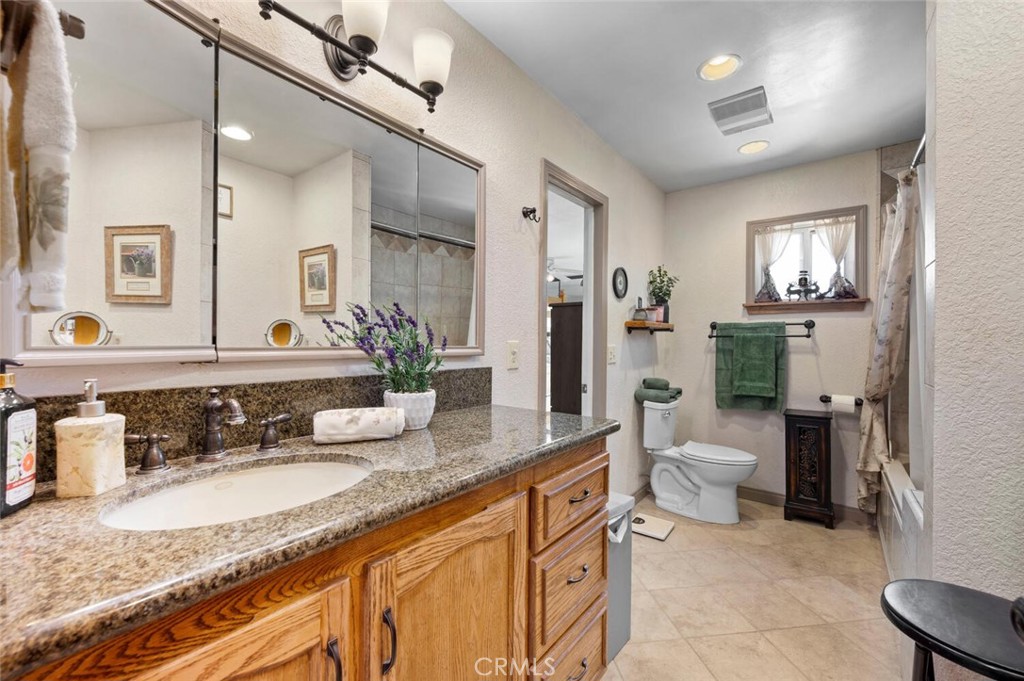 10392 Oakhaven Drive