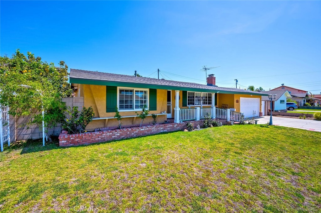 10392 Oakhaven Drive