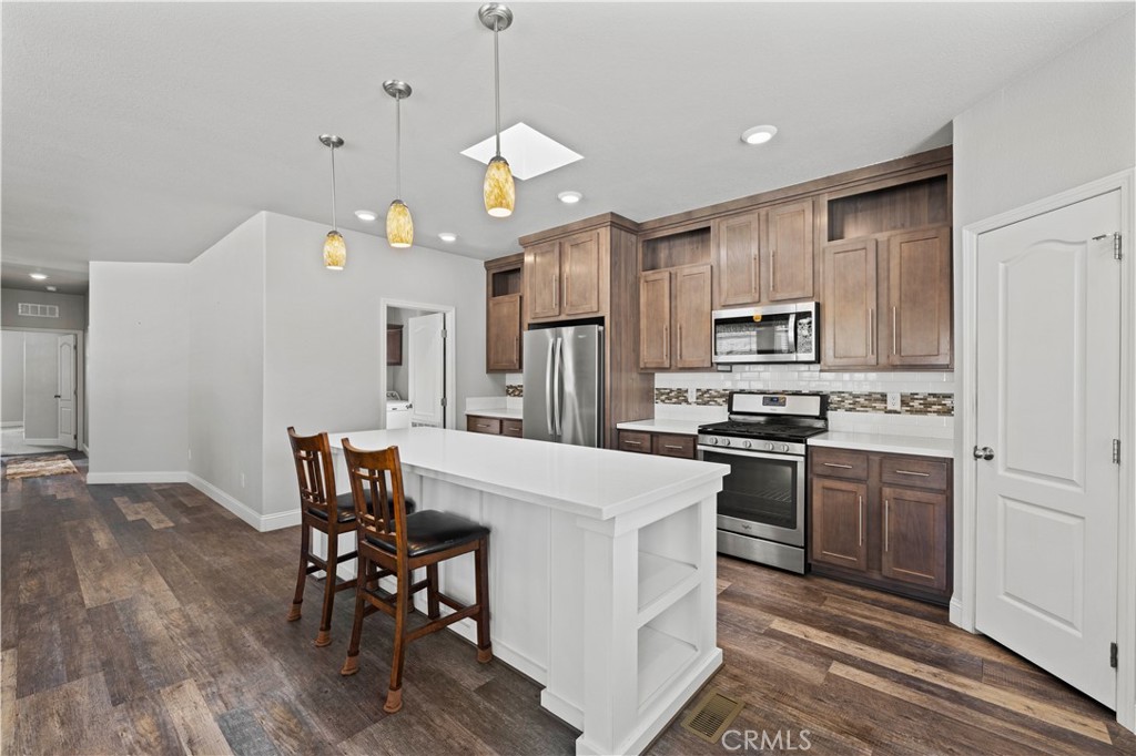 1937 Frazier Mountain Park Road