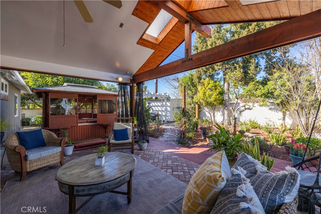 18825 Runnymede Street