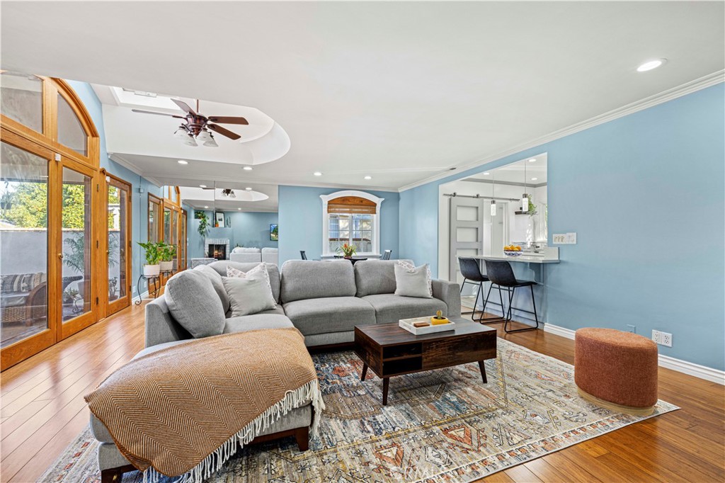 18825 Runnymede Street