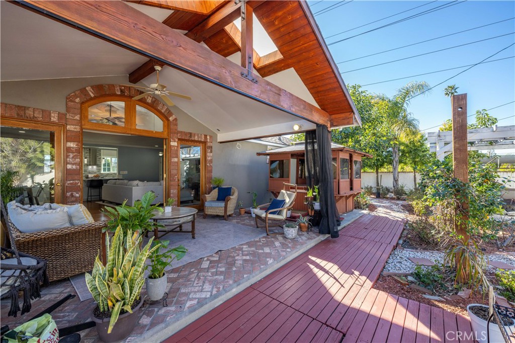 18825 Runnymede Street