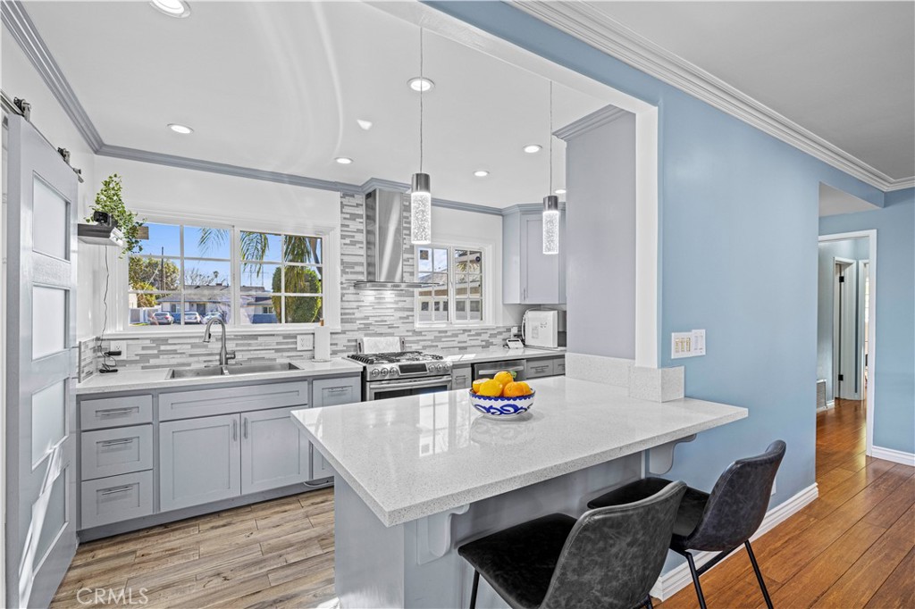 18825 Runnymede Street