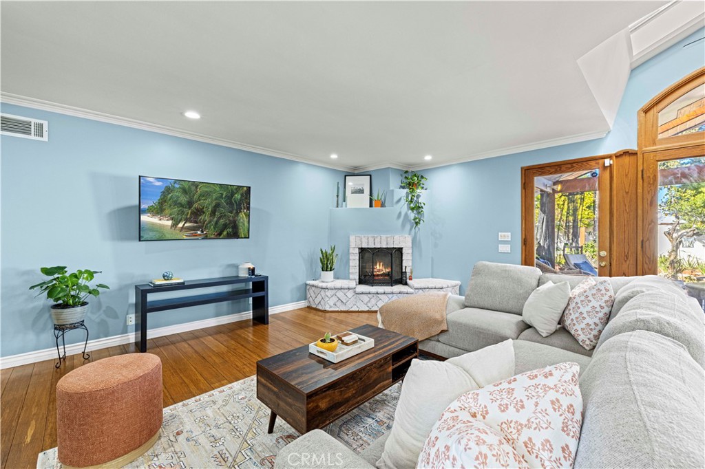 18825 Runnymede Street