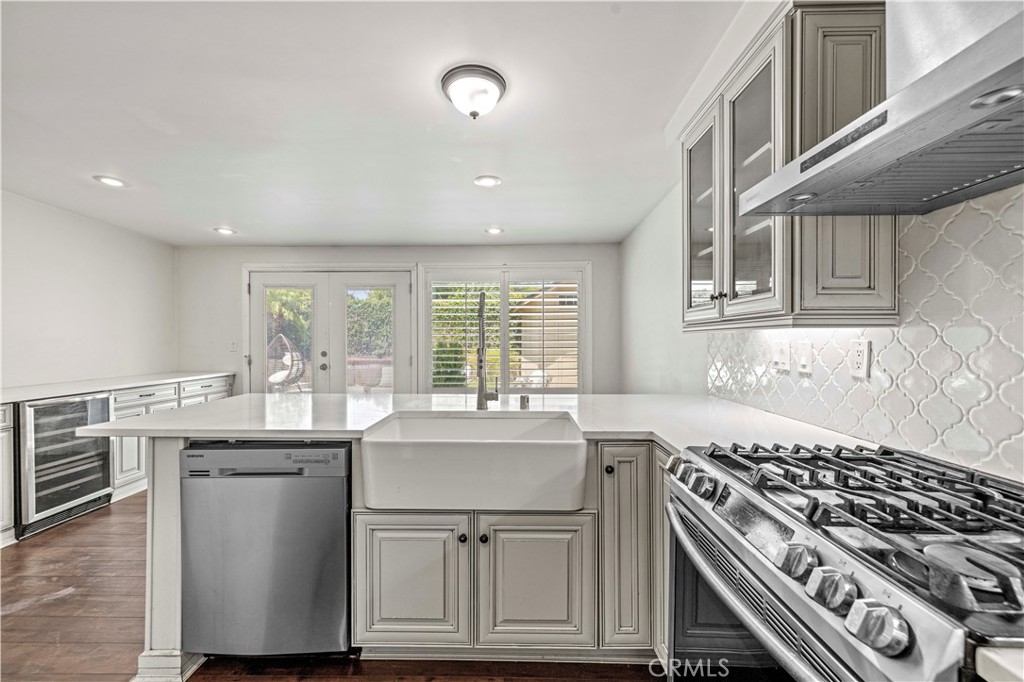 28111 Alaminos Drive