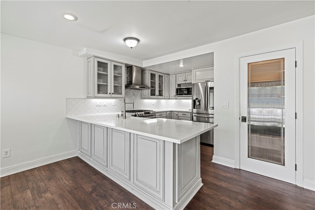 28111 Alaminos Drive