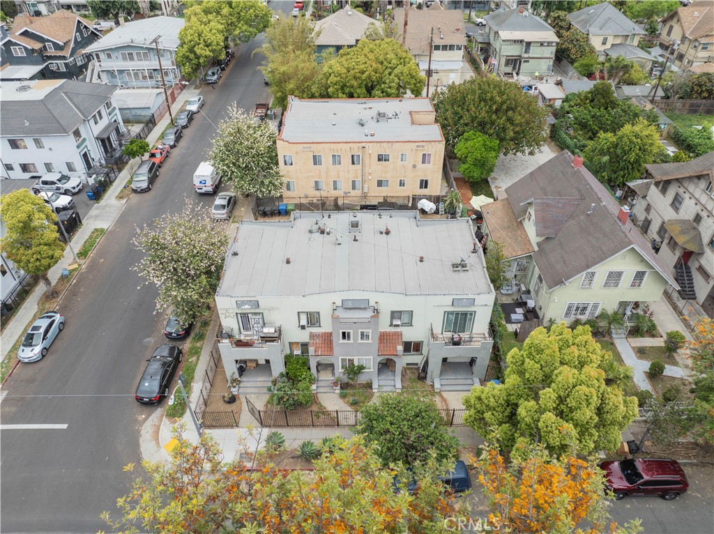 1500 S Hobart Boulevard