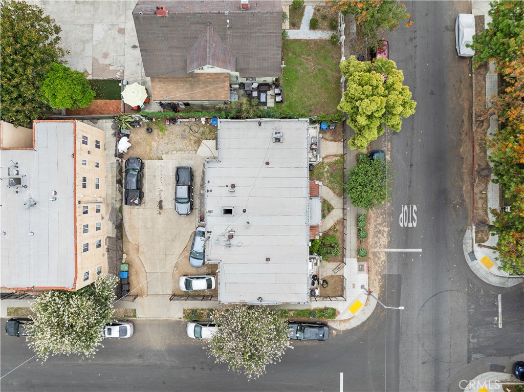 1500 S Hobart Boulevard