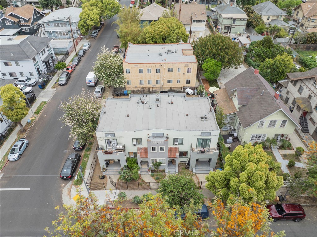 1500 S Hobart Boulevard