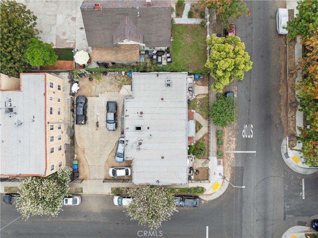 1500 S Hobart Boulevard