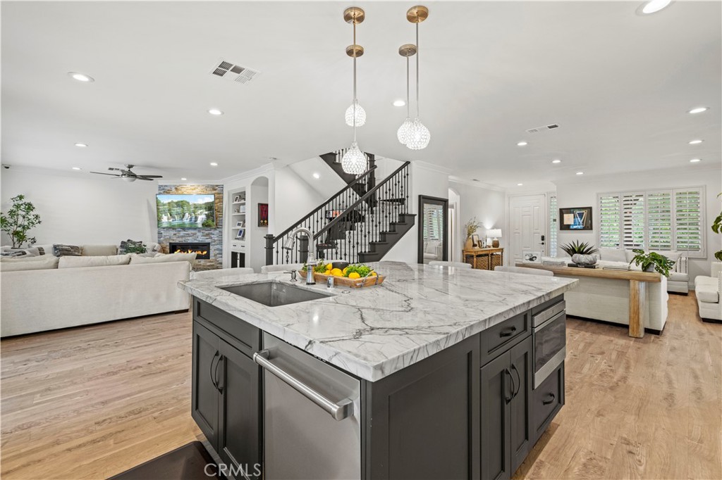 30058 Valley Glen Street