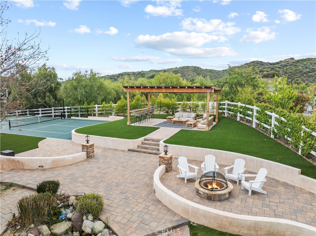 30058 Valley Glen Street