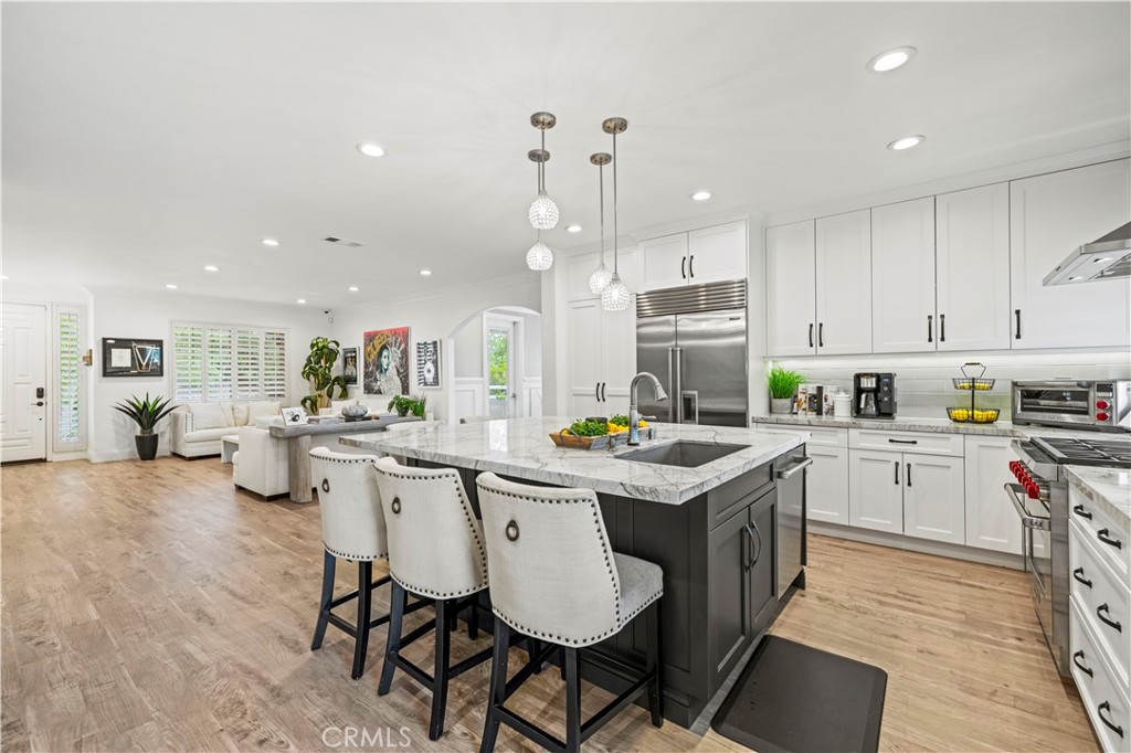 30058 Valley Glen Street